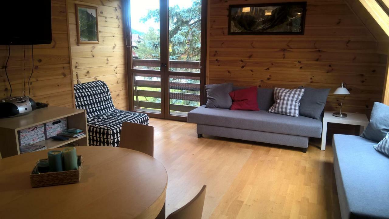 33.13.a. Apartamento *