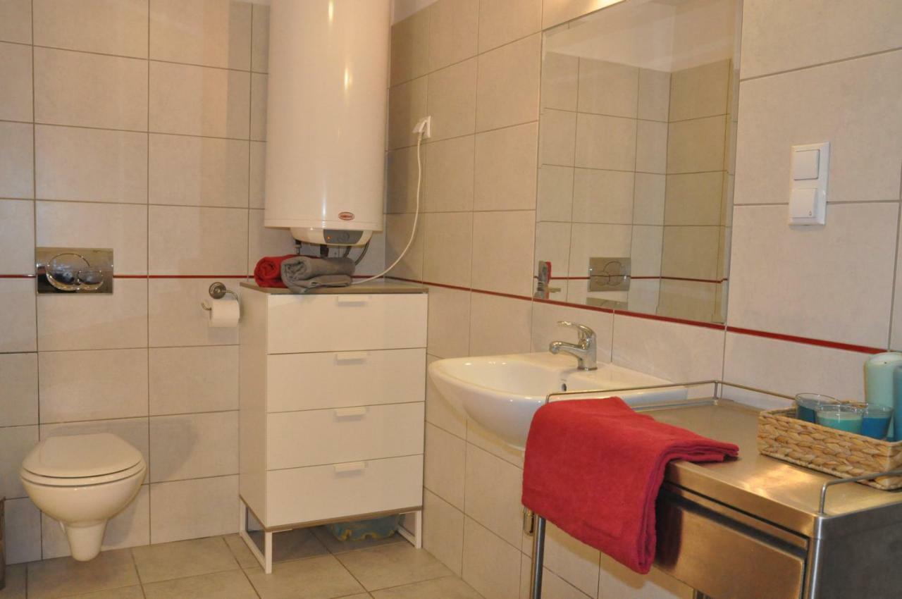 33.13.a. Apartamento *